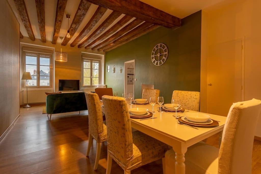 L' Appartement De La Paix Romorantin-Lanthenay Esterno foto